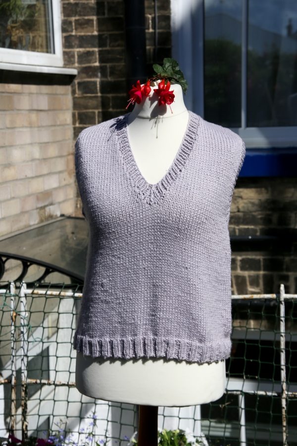 The Relaxed V Neck Tank - a knitting pattern - Image 7