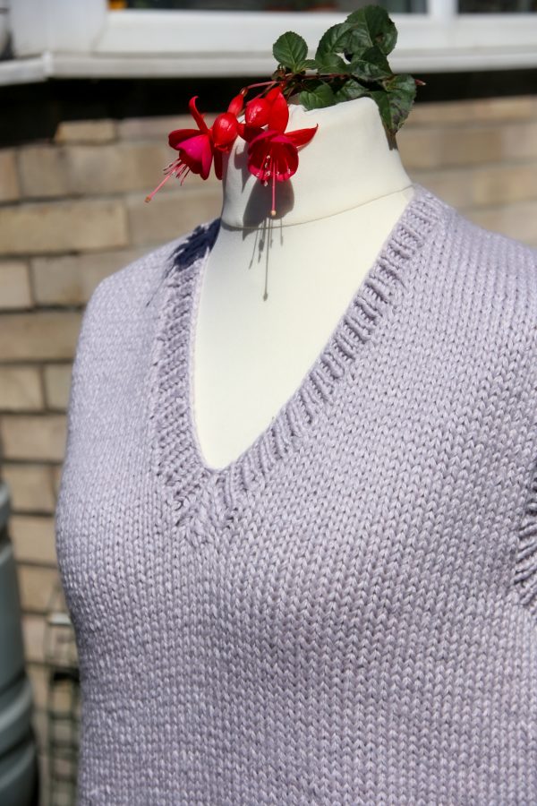 The Relaxed V Neck Tank - a knitting pattern - Image 6